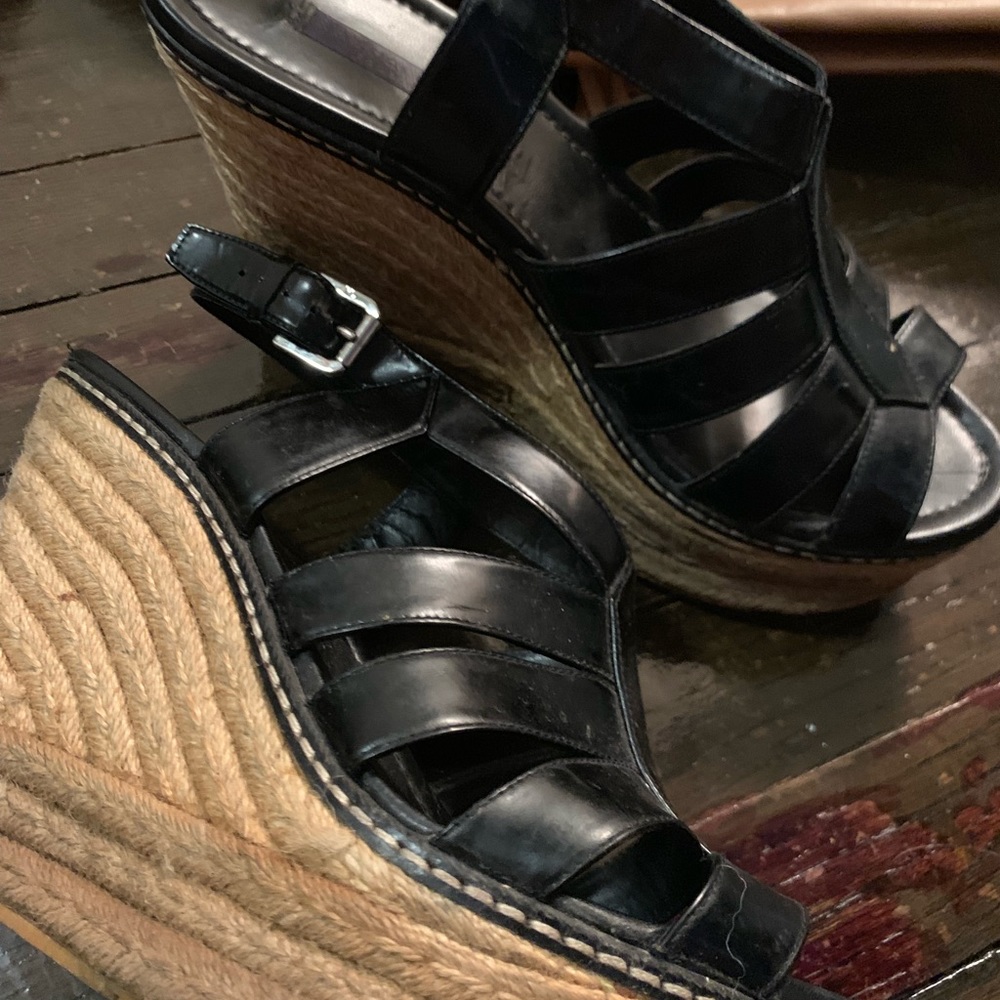 Leather shoes